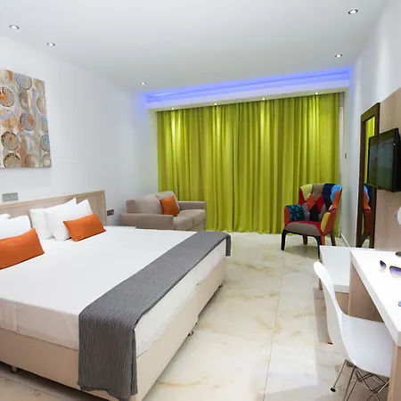 Loutsiana I & Ii Deluxe 3* Agia Napa