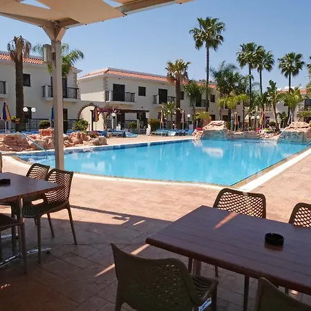 Hotel Loutsiana I & Ii Deluxe Agia Napa