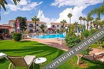 Hotel Loutsiana I & Ii Deluxe 3*