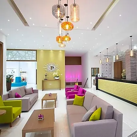 Hotel Loutsiana I & Ii Deluxe