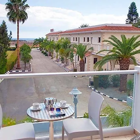 Loutsiana I & Ii Deluxe 3* Ayia Napa