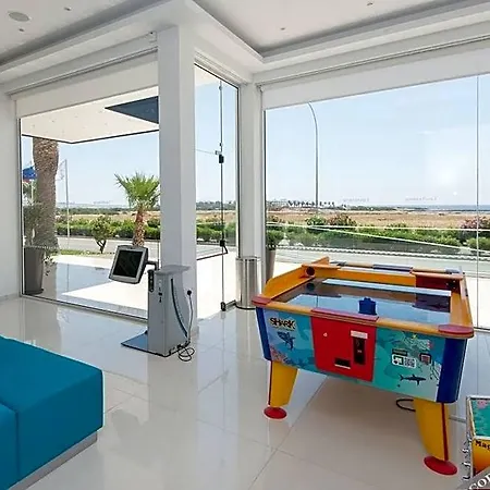 Hotel Loutsiana I & Ii Deluxe 3*