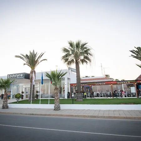 Loutsiana I & Ii Deluxe