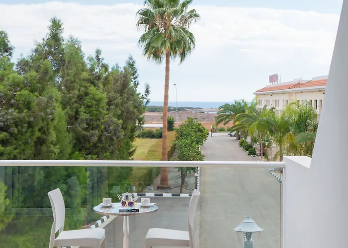 Loutsiana I & Ii Deluxe