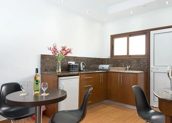 Hotell Loutsiana I & Ii Deluxe Ayia Napa