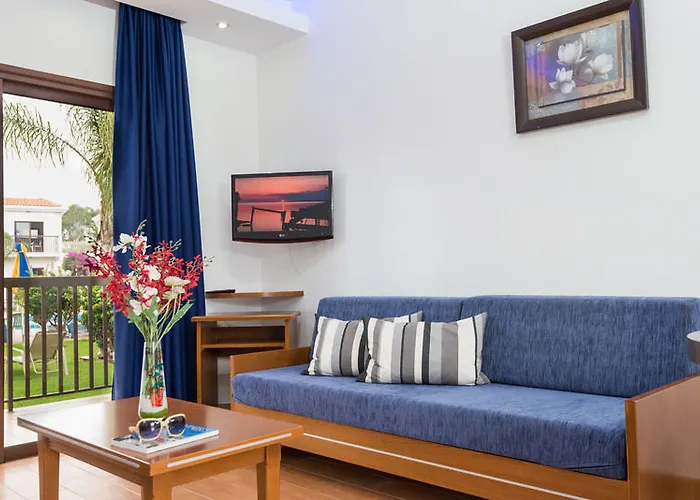 Loutsiana I & Ii Deluxe Ayia Napa