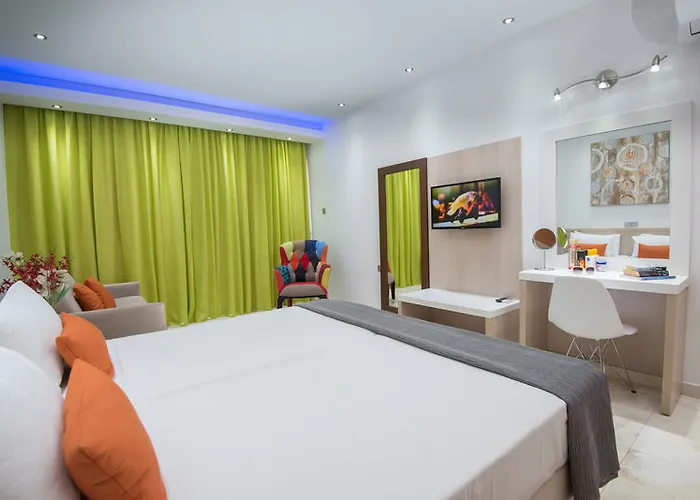 Loutsiana I & Ii Deluxe 3* Ayia Napa