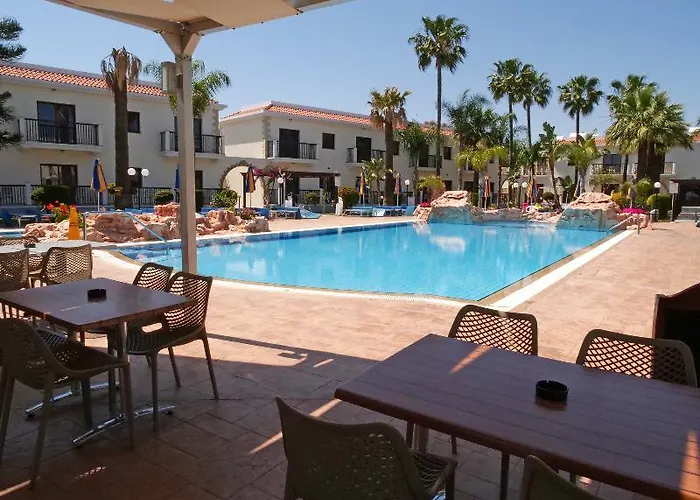 Hotel Loutsiana I & Ii Deluxe Ayia Napa