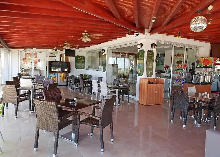 Loutsiana I & Ii Deluxe 3* Ayia Napa